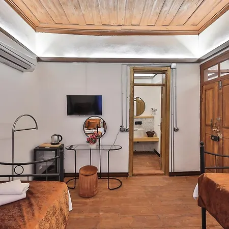 Mavi Kiyi מלון *